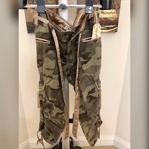 6 pockets Camo Capris